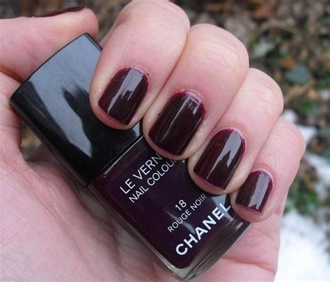 chanel le vernis longwear nail colour rouge noir|chanel nail varnish boots.